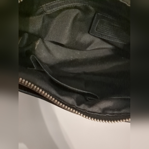 Coach Duffle EW Signature 18924 Black & Dark Gray Leather Bag - Picture 7 of 11